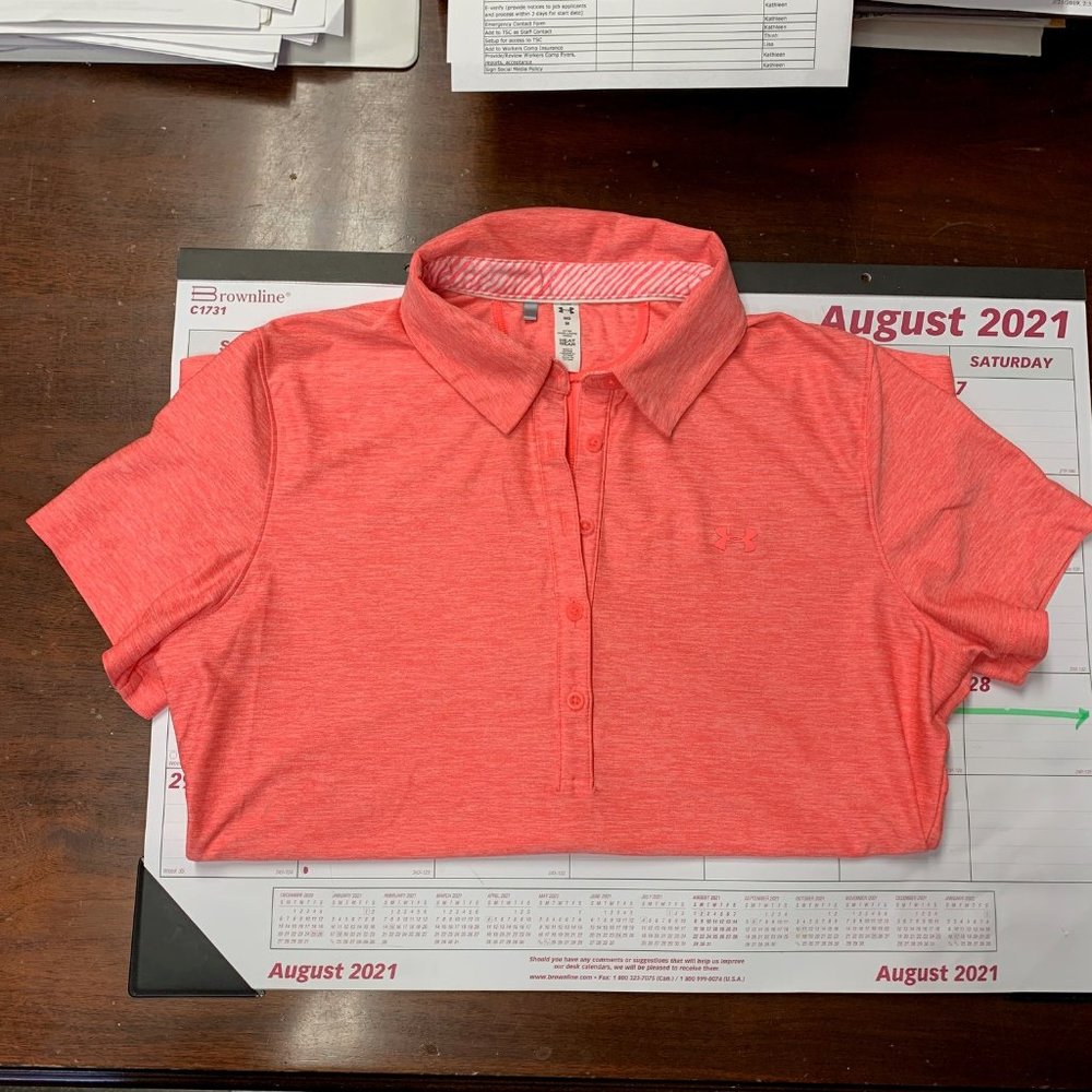Under Armour Ladies Golf Shirt - Medium